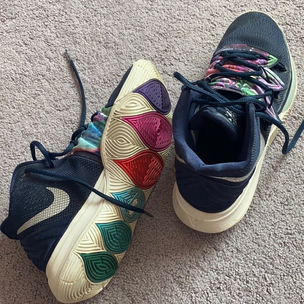 Nike Galaxy Kyrie 5 Multi Color sneakers